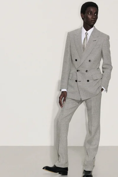 Look 11